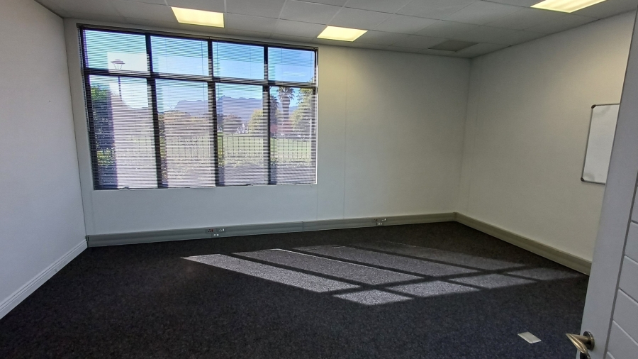 To Let commercial Property for Rent in Devon Park Western Cape